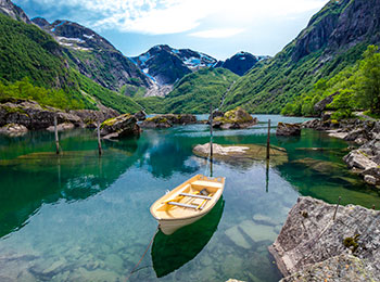 Bondhusvatnet, Rosendal, Norway
