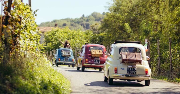 Bildet viser Fiat 500 i Toscana