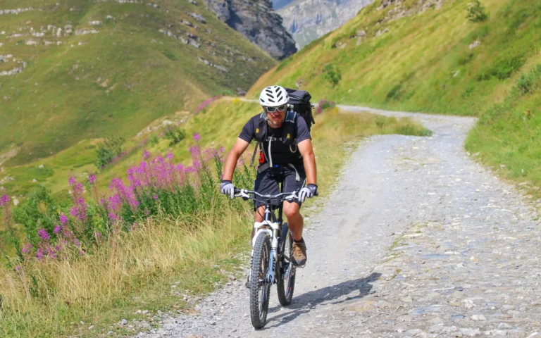 Terrengsykkeltur fra De maritime Alpene til Middelhavet - Via del Sale - med Expa Travel