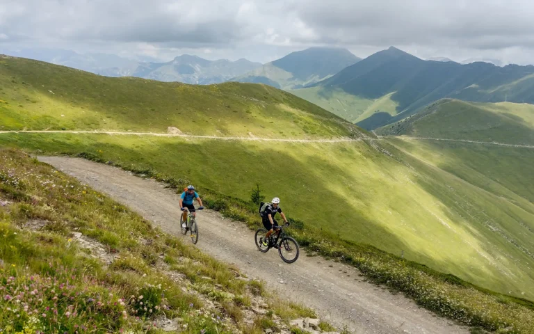 Terrengsykkeltur fra De maritime Alpene til Middelhavet - Via del Sale - med Expa Travel